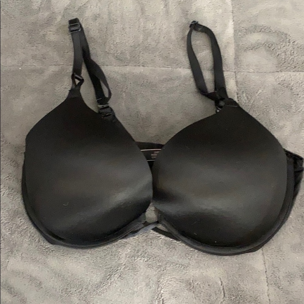 Victoria Secret Bombshell Convertible Bra 34D